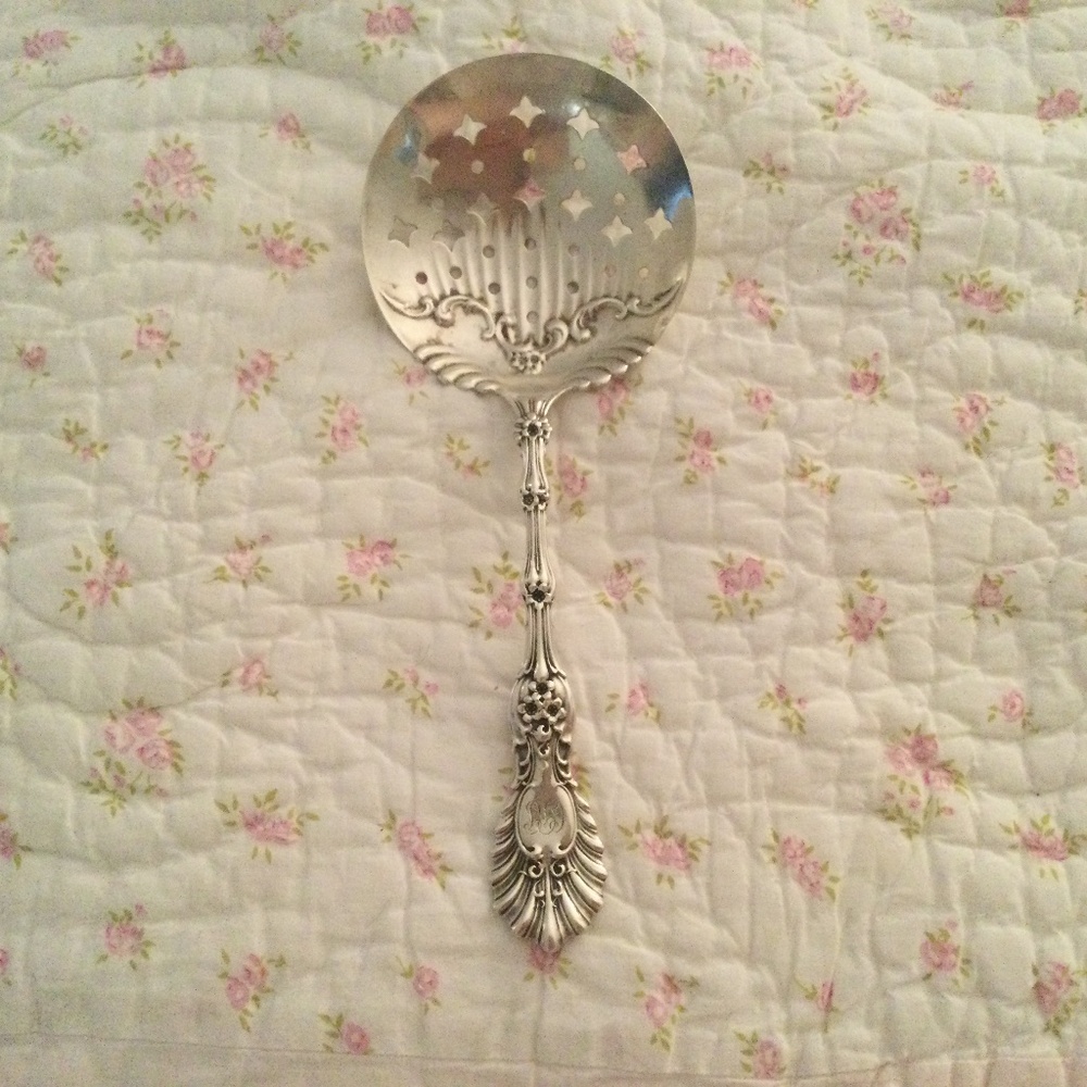 Whiting Radiant Sterling Silver Tomato Server
